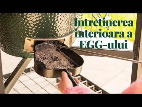 intretinerea-interioara-a-gratarului-ceramic-big-green-egg-kamado-original