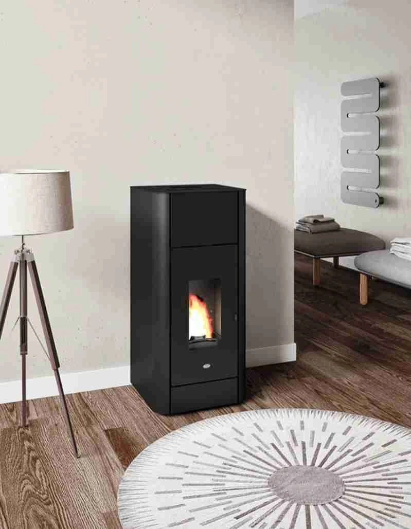 termosemineu-pe-peleti-frida-175kw-negru-901680300-ean-8029728008411
