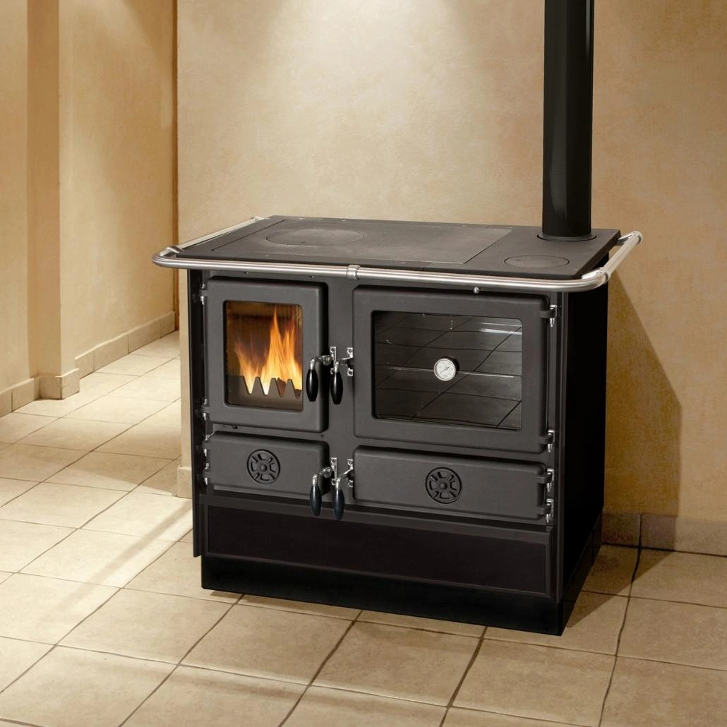 Soba de gatit pe lemne - MAGNUM II 4D R - Negru.jpg