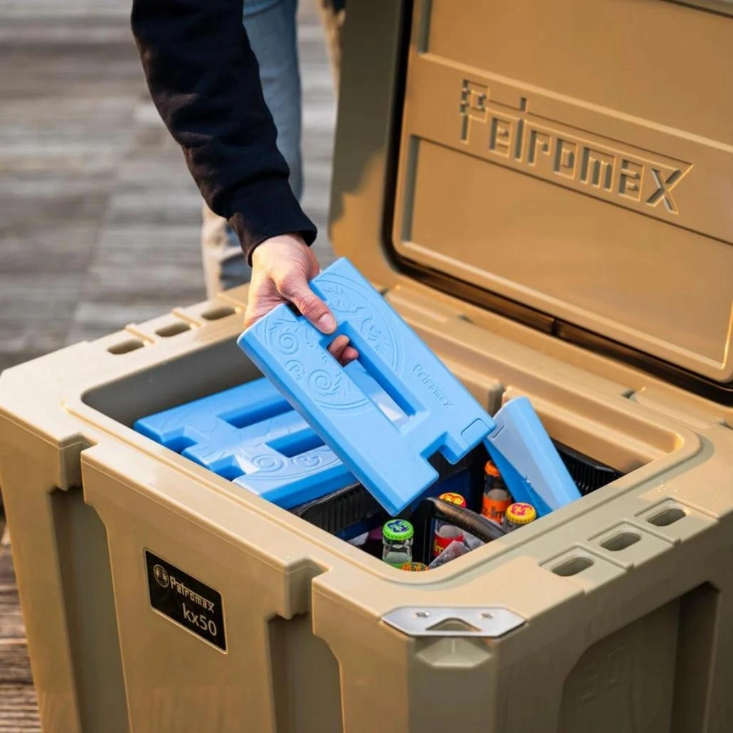 Cutie frigorifica camping Petromax 50 litri - Crem (3).jpg