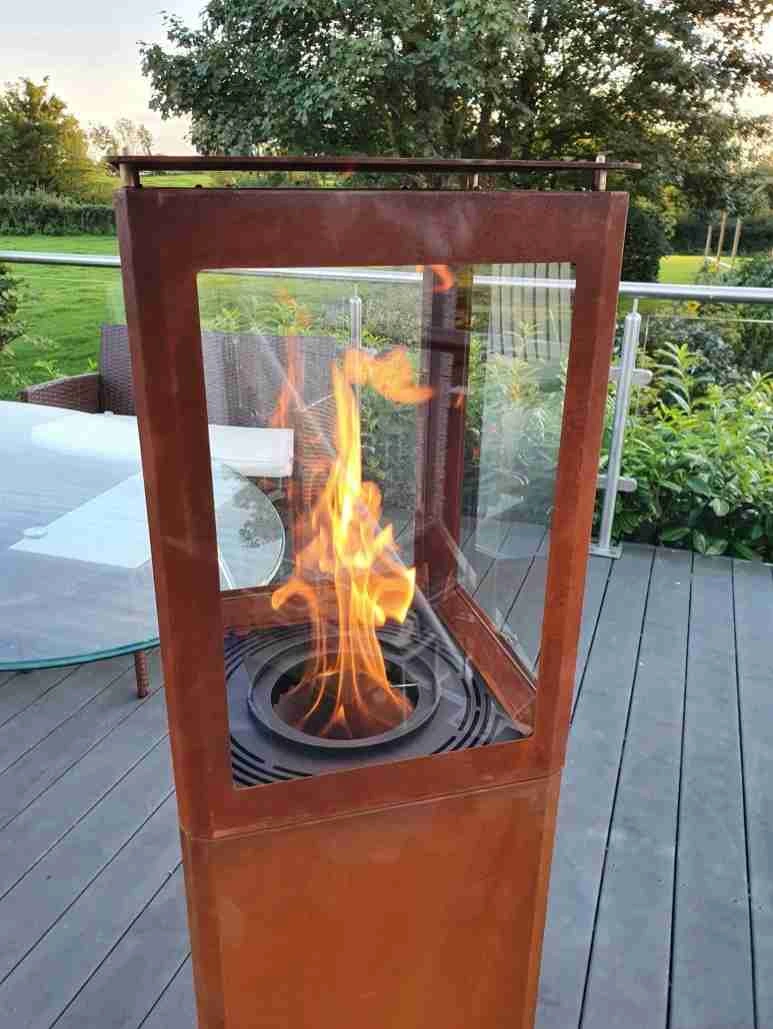 qube-incalzitor-pe-peleti-corten-fh0401030