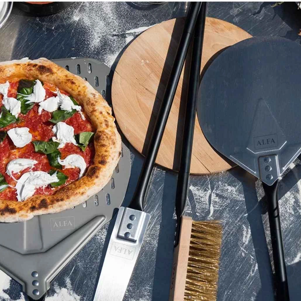 Tava din lemn pentru pizza 1.jpg