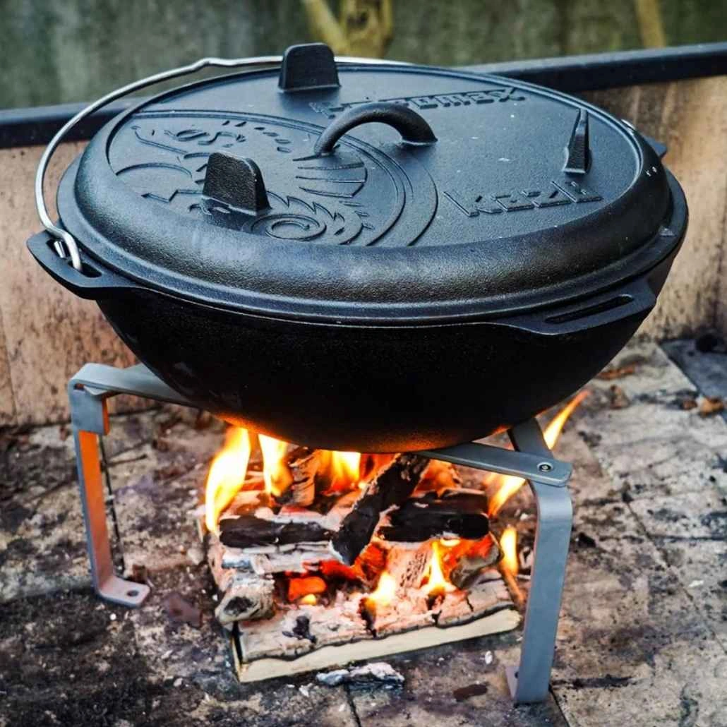 Ceaun fonta cu fund rotund Kazan 8 litri Petromax (5).jpg