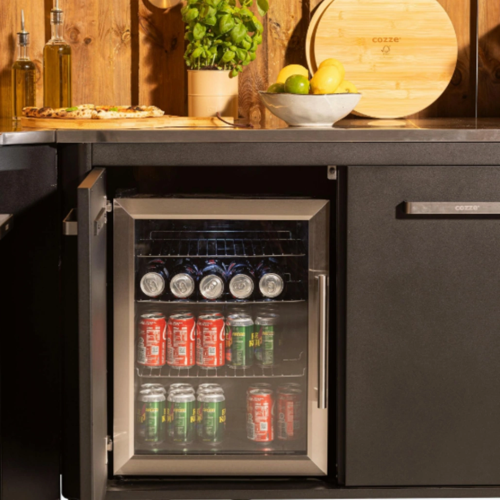 bucatarie-exterior-dulap-frigider-inox.png