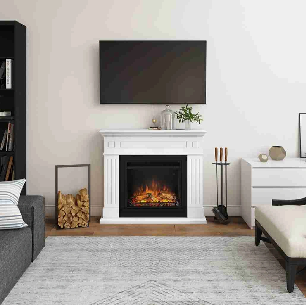 larsen-pure-white-semineu-electric-outlet-outlet-fm462-wh1-23pf1a-gf6q