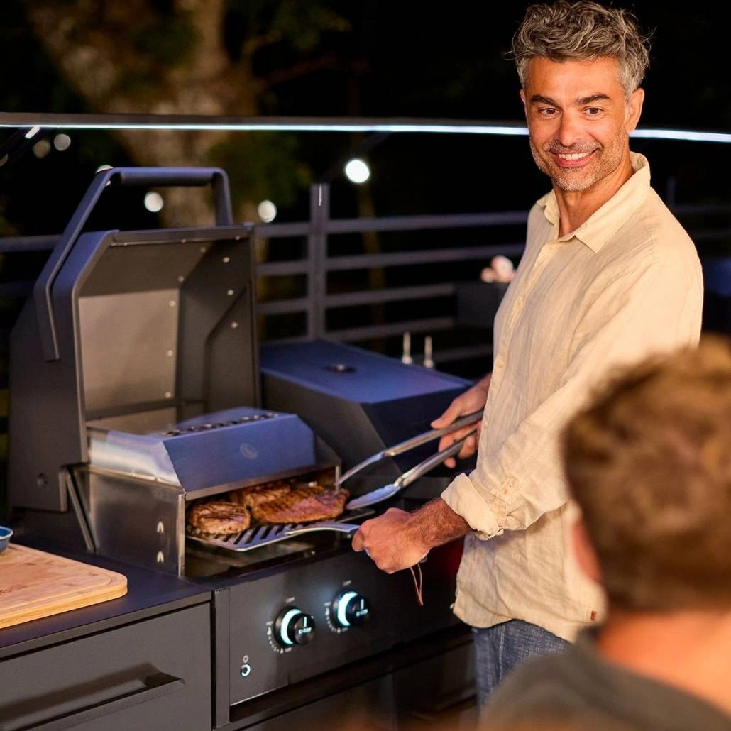 Bucatarie exterioara Cozze cu Quattro 900, grilaj panou spate si iluminare LED -  310 x 60 cm  (1).jpg