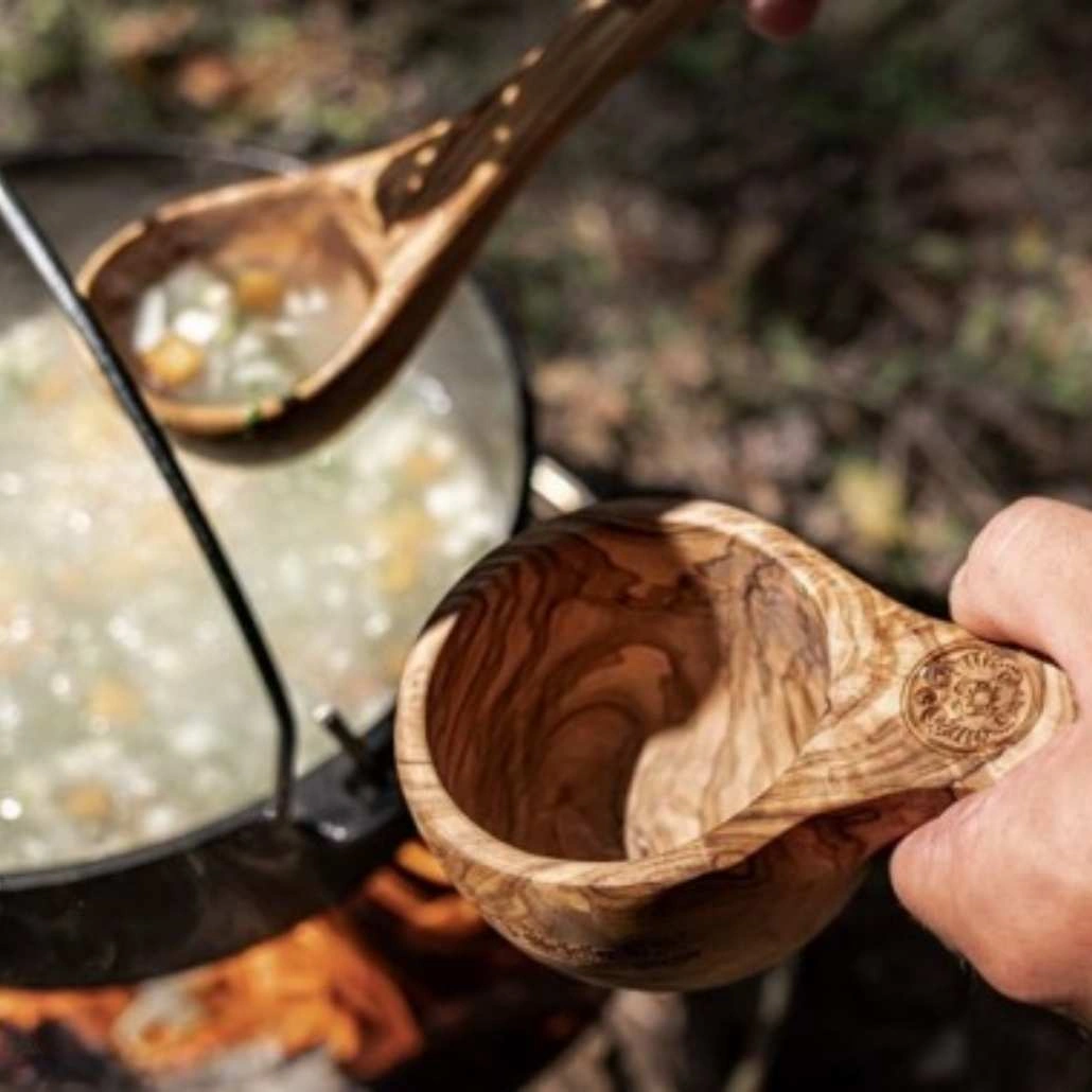 Polonic din lemn de maslin Petromax (3).jpg