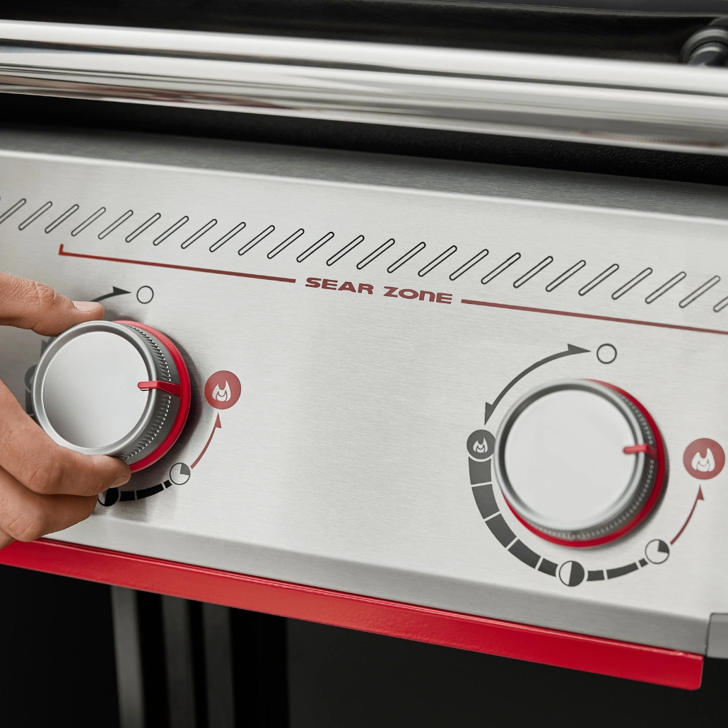 Gratar pe gaz Weber Genesis E-325 + REGULATOR7.png