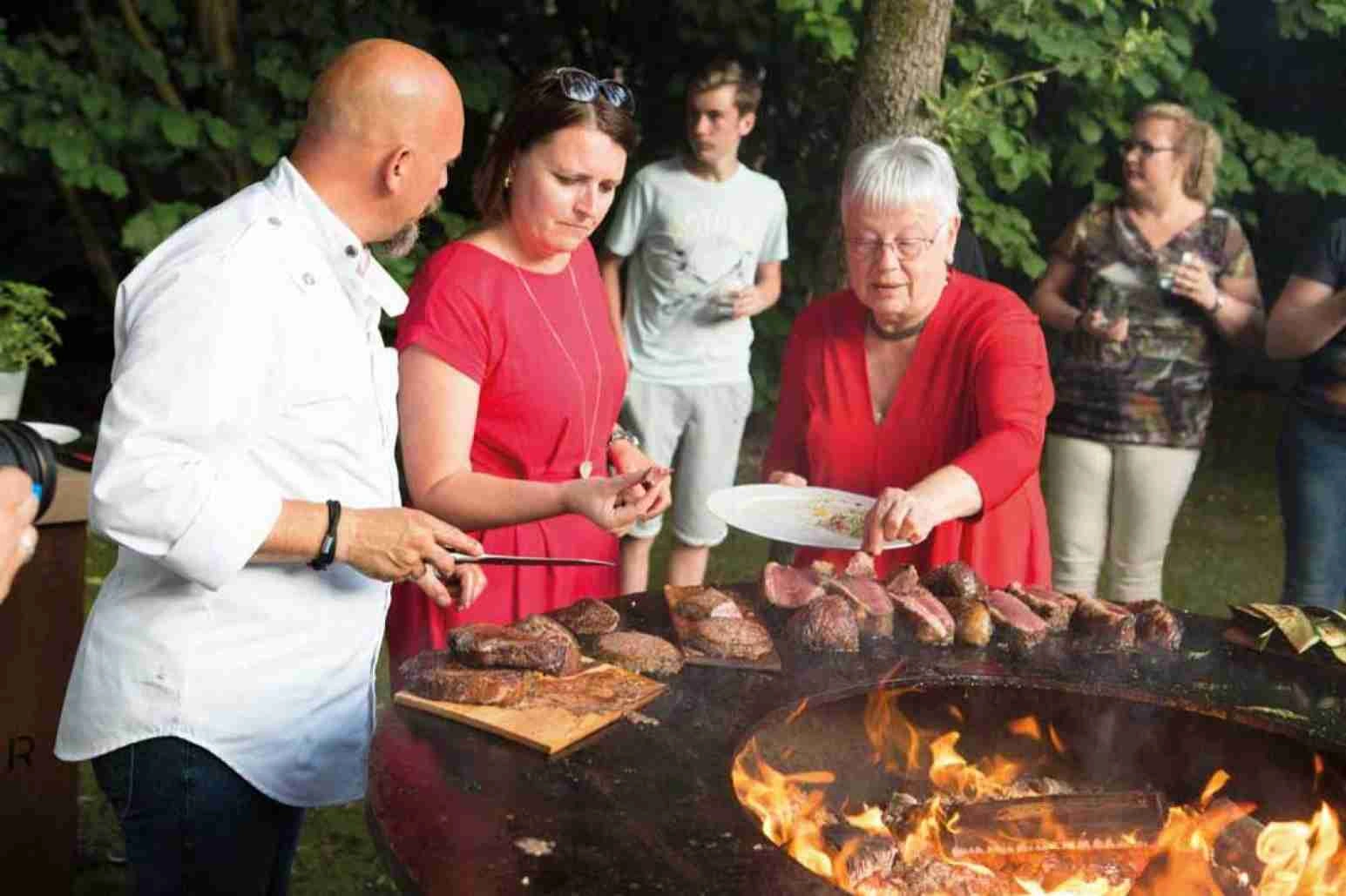 gratar-ofyr-xl-150-cu-vatra-de-gatit-pe-lemne-o-xl