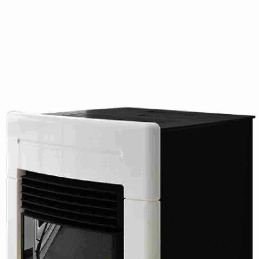 soba-peleti-135kw-laura-alb-901627800-ean-8029728637925